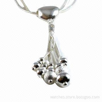 Fashionable Necklace with Chrome Plating and Pendant, Made of Zinc Alloy, Wholesale OEM is Welcome
